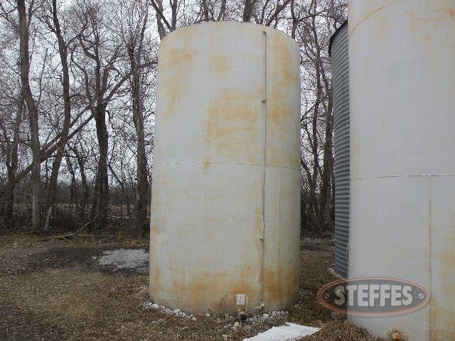 Steel fertilizer tank,_1.jpg